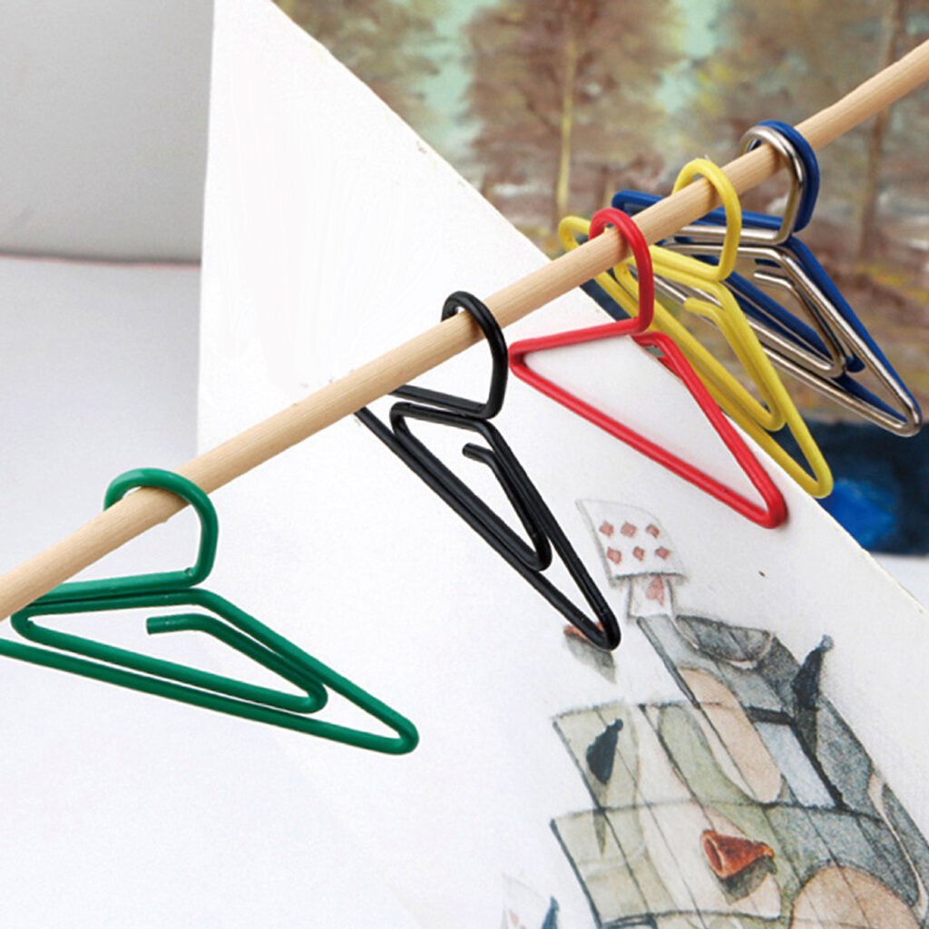 hanger shaped paper clips
