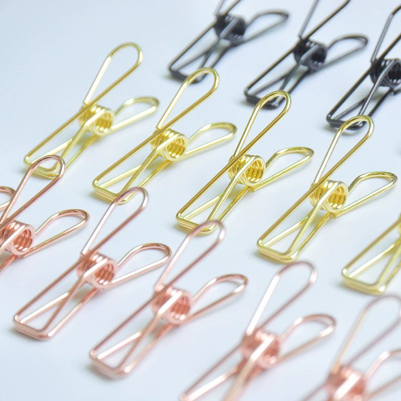 metal fish shaped spring clip for files