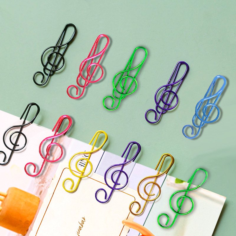 music note shaped paper clips 2